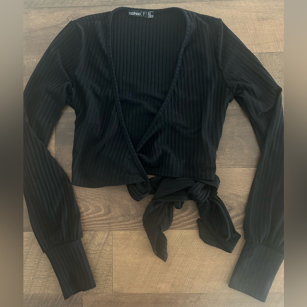 Ribbed wrap crop top - Picture 3 of 4